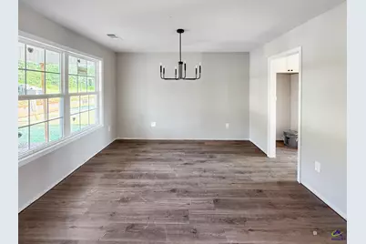 206 Sutton Drive, Perry, GA 31069 - Photo 5