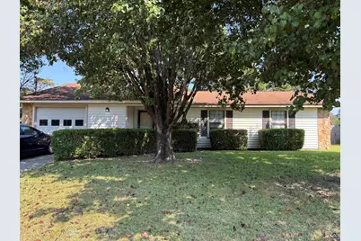 409 Fieldstone Road, Warner Robins, GA 31093 - Photo 1