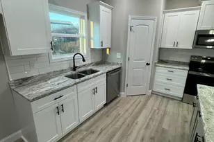 238 Beau Claire Cir, Warner Robins, GA 31008 - Photo 5