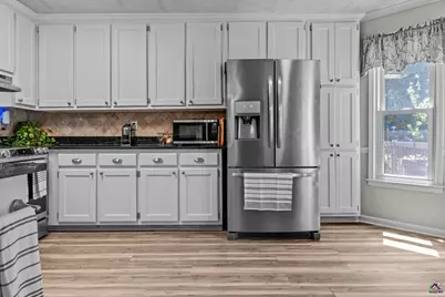 3075 Oak Meadow Drive, Snellville, GA 30078 - Photo 7