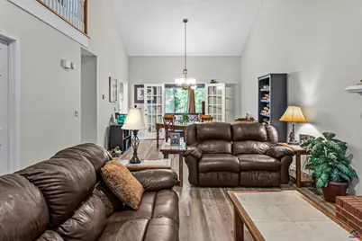 3075 Oak Meadow Drive, Snellville, GA 30078 - Photo 5