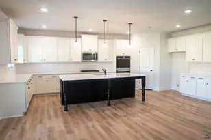 309 Garnet Dr, Bonaire, GA 31005 - Photo 13