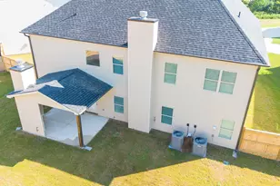 309 Garnet Dr, Bonaire, GA 31005 - Photo 5