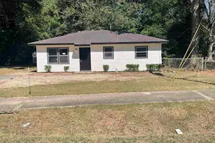 805 Crestwood Terrace, Warner Robins, GA 31088 - Photo 1