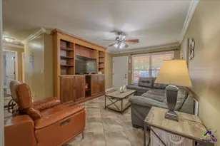 214 Kingsbury, Warner Robins, GA 31088 - Photo 3