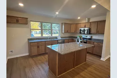 109 Haag Drive, Warner Robins, GA 31093 - Photo 3