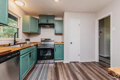 1369 King Arthur Drive, Macon, GA 31220 - Photo 13