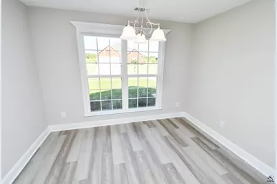 412 Lamplight Drive, Byron, GA 31008 - Photo 11