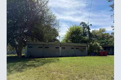3906 Hartley Bridge Road, Macon, GA 31216 - Photo 7