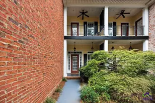 855 Tufthunter, Macon, GA 31210 - Photo 3