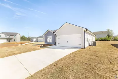 506 Georgian Walk, Byron, GA 31008 - Photo 1