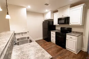 203 Washington Place Drive, Perry, GA 31069 - Photo 11