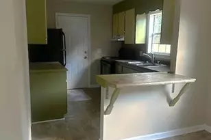 102 Camellia Cir, Warner Robins, GA 31093 - Photo 3