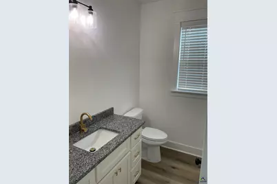 112 Pecan St, Cochran, GA 31014 - Photo 17