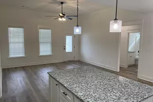 116 Pecan St, Cochran, GA 31014 - Photo 9