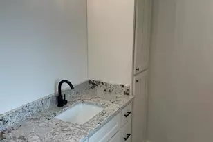 118 Pecan St, Cochran, GA 31014 - Photo 11