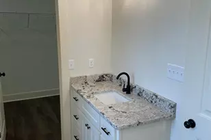 118 Pecan St, Cochran, GA 31014 - Photo 13