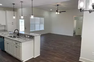 118 Pecan St, Cochran, GA 31014 - Photo 9