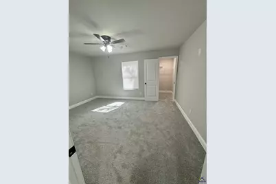 301 Doyle Street, Warner Robins, GA 31088 - Photo 11