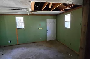 111 Glenwood Ave, Warner Robins, GA 31088 - Photo 11