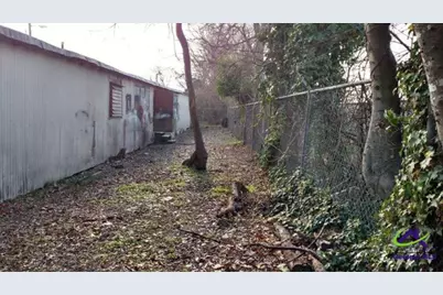 3192 Vineville Avenue, Macon, GA  - Photo 9