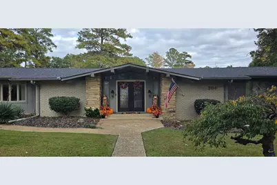 204 Deerwood Circle, Warner Robins, GA 31088 - Photo 1