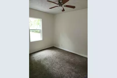 714 Camellia Circle, Warner Robins, GA 31093 - Photo 5