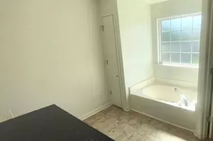 208 Apple Ct, Warner Robins, GA 31088 - Photo 9