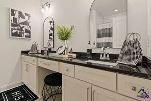 205 Beau Claire Cir, Byron, GA 31008 - Photo 11