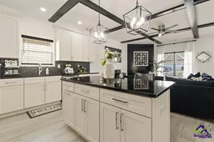 205 Beau Claire Cir, Byron, GA 31008 - Photo 5