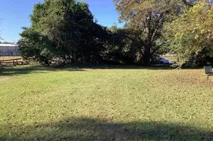 523 W Pine St, Vienna, GA 31092 - Photo 11