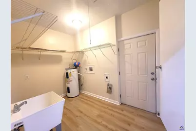 421 Willow Avenue, Warner Robins, GA 31093 - Photo 5