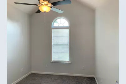 110 Amber Drive, Byron, GA 31008 - Photo 15