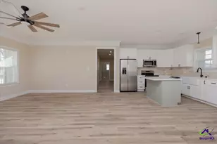 134 Easy St, Cochran, GA 31014 - Photo 13