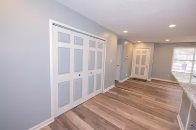 302 Dunmurry Place, Warner Robins, GA 31093 - Photo 15