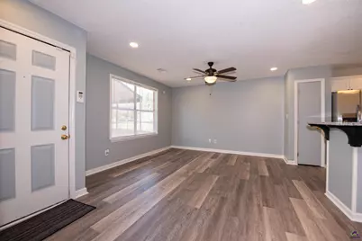 302 Dunmurry Place, Warner Robins, GA 31093 - Photo 9