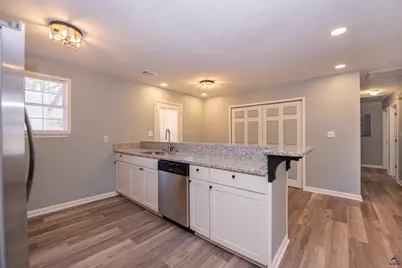 302 Dunmurry Place, Warner Robins, GA 31093 - Photo 7