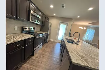 107 Red Tail Circle, Byron, GA 31008 - Photo 11