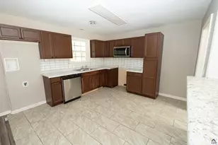 1207 Tucker Rd, Perry, GA 31069 - Photo 7