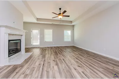 309 E River Cane Run, Perry, GA 31069 - Photo 13