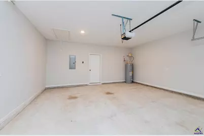 309 E River Cane Run, Perry, GA 31069 - Photo 37