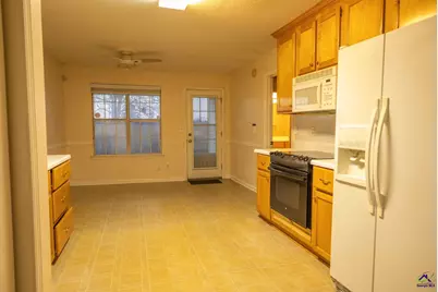 305 Norman Lane, Warner Robins, GA 31088 - Photo 3