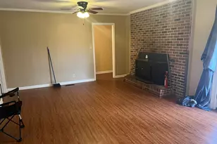 3915 Elnora Dr, Macon, GA 31210 - Photo 7