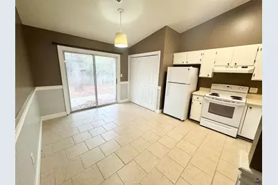 321 Somerset Drive, Warner Robins, GA 31088 - Photo 3