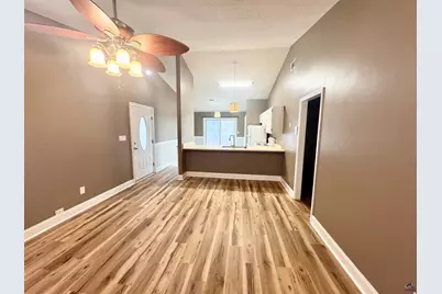 321 Somerset Drive, Warner Robins, GA 31088 - Photo 5