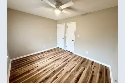 321 Somerset Drive, Warner Robins, GA 31088 - Photo 7