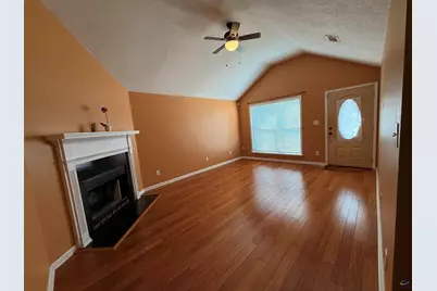 115 Pershing Place, Warner Robins, GA 31088 - Photo 3