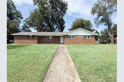 128 Barnesdale Dr, Warner Robins, GA 31093 - Photo 1