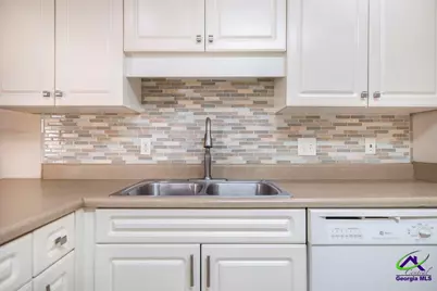 114 Wavertree Drive, Warner Robins, GA 31088 - Photo 15