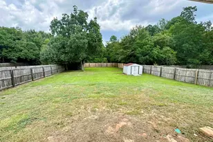 308 Strawbridge Ln, Bonaire, GA 31005 - Photo 11